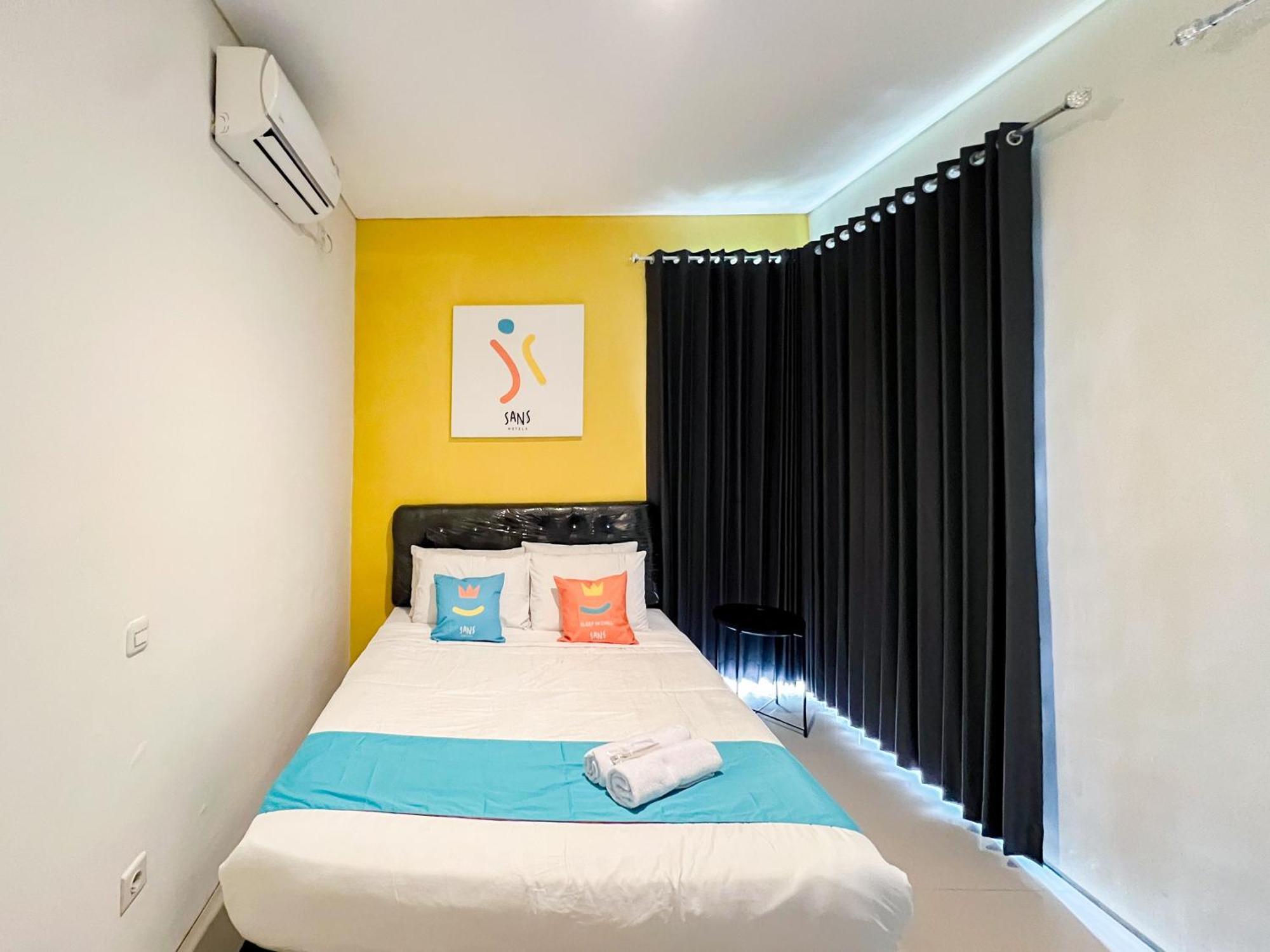 Hotel Reddoorz @ Bukit Palma 2*